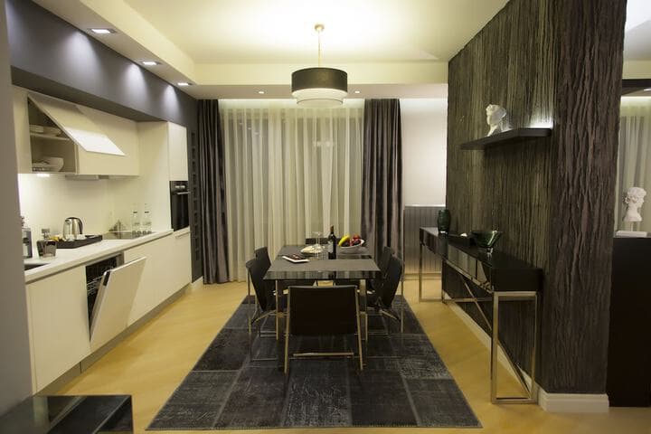 The Leos Residence photo 5