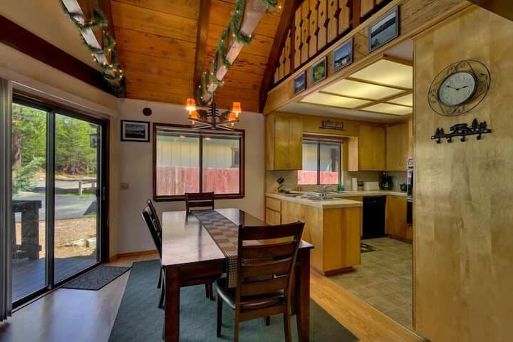 1113 Aravaipa St photo 3