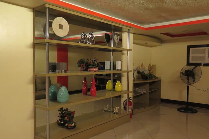 Iloilo Budget Inn Valeria photo 3