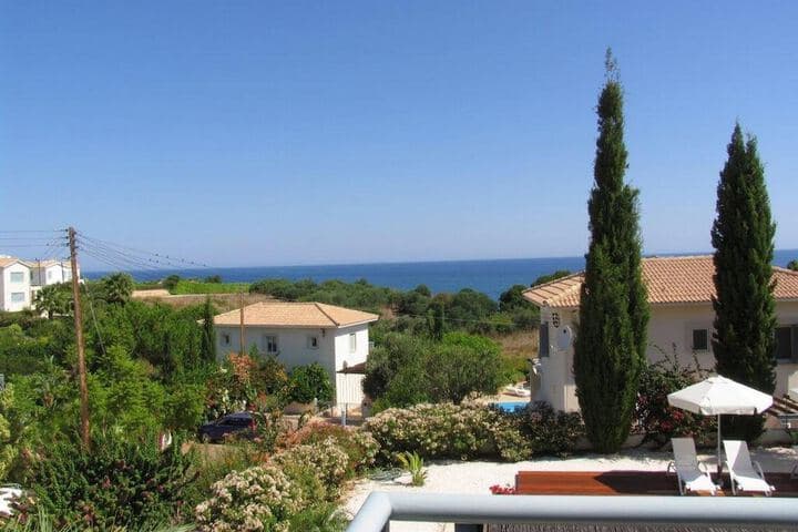 Carob Tree Villa in Latsi photo 5
