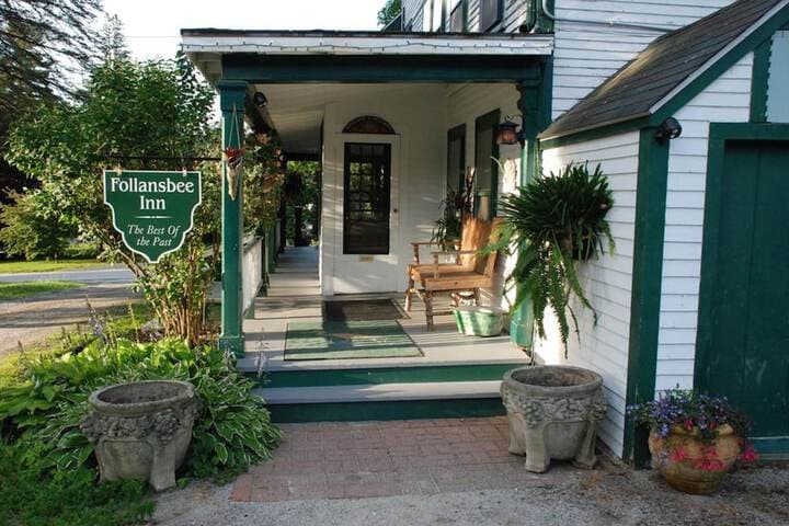 Follansbee Inn photo 3