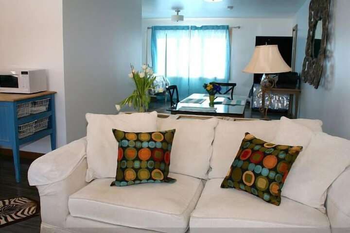 The Carriage House photo 4
