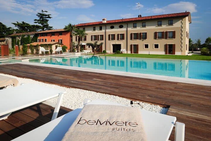 Sona destination view