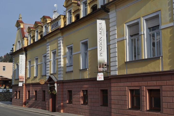Ostratice destination view