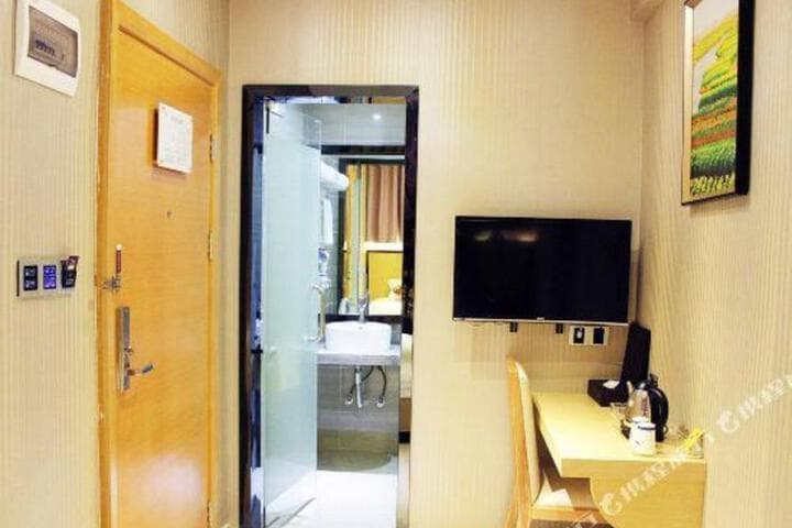 Linghang Boutique Hotel (Shenzhen Baoan International Airport Terminal 3) photo 2