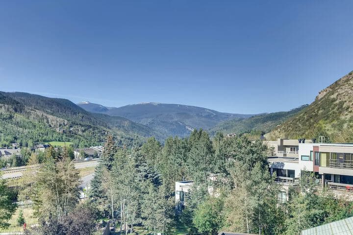 Simba Run Condos 2Bed 2Bath photo 3