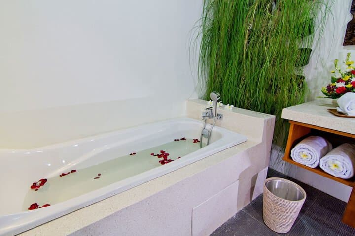 Maha Residence Guest House photo 5