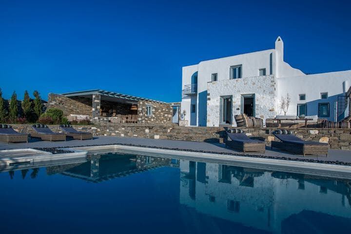 Aelia Paros Villas photo 3