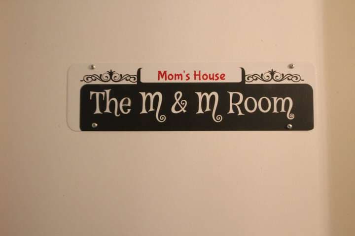 Moms House photo 5