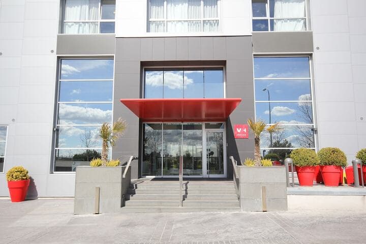 Vertice Roomspace Madrid photo 3