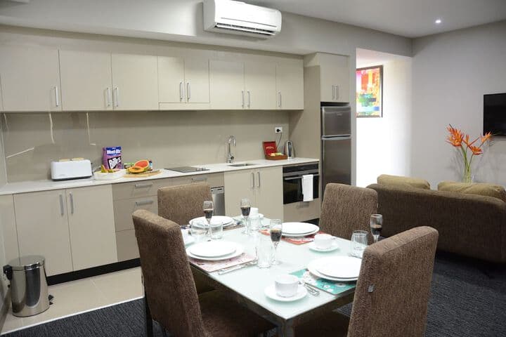 Ratsun Nadi Airport Apartment Hotel photo 5