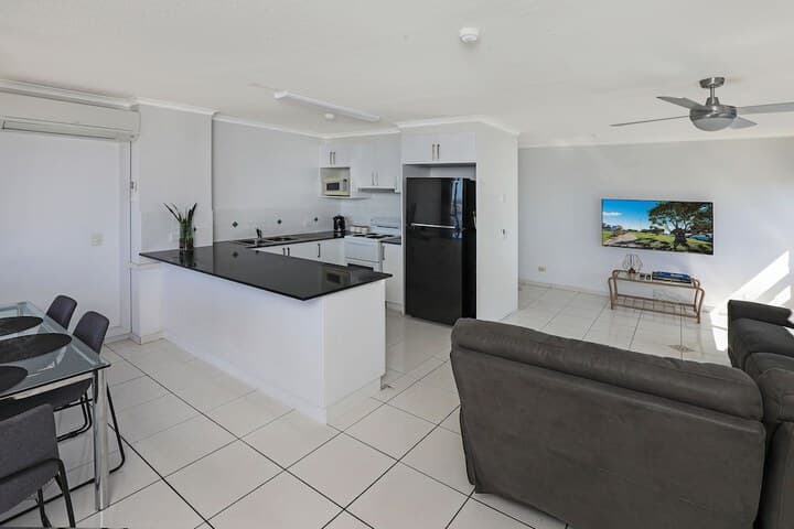 Palmerston Tower on Southport Broadwater photo 5