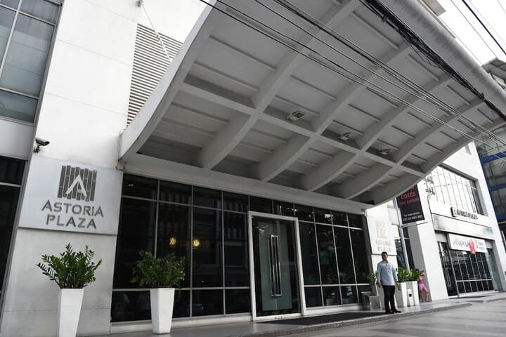Astoria Plaza photo 4