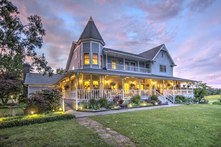 Blue Mountain Mist Country Inn & Spa photo 2