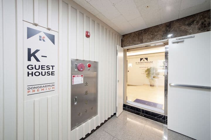 K Guesthouse Dongdaemun Premium photo 4
