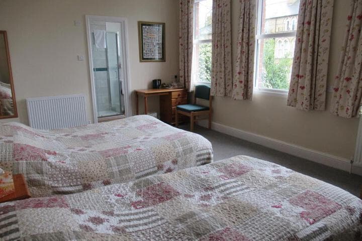 Acorn Guest House photo 5