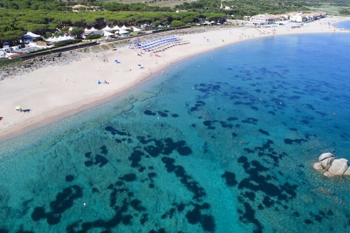 Vignola Mare destination view