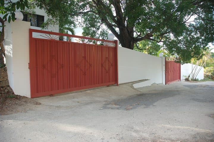 E&J Boutique Residences photo 3