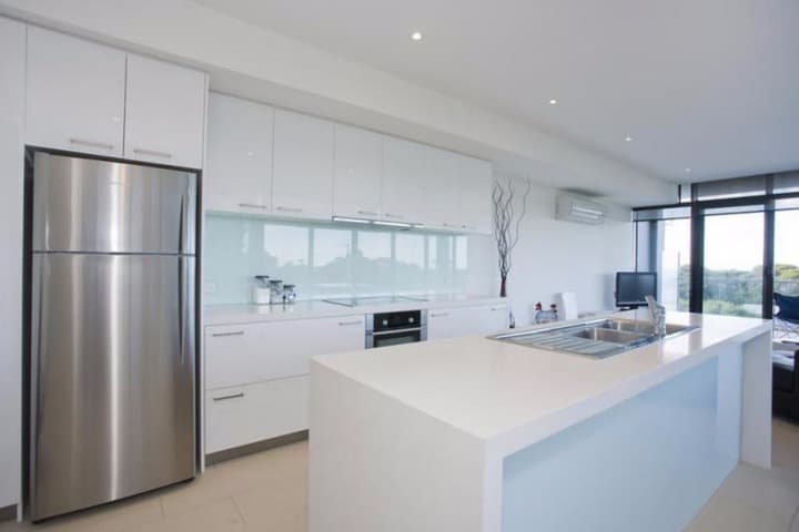 Whitewater Apartments photo 2