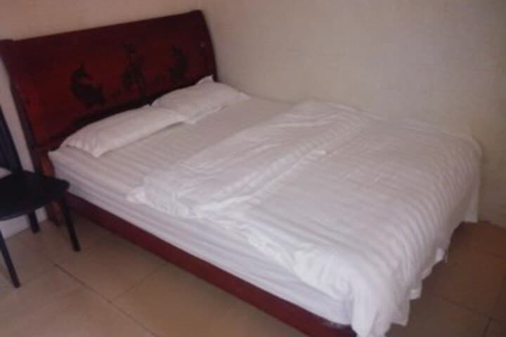 Huihuang Inn photo 1