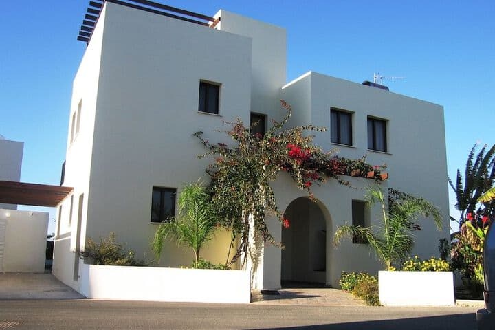 Aura Holiday Villas photo 4