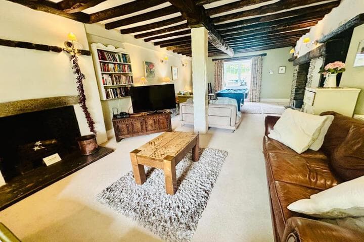 The old Manor House photo 4