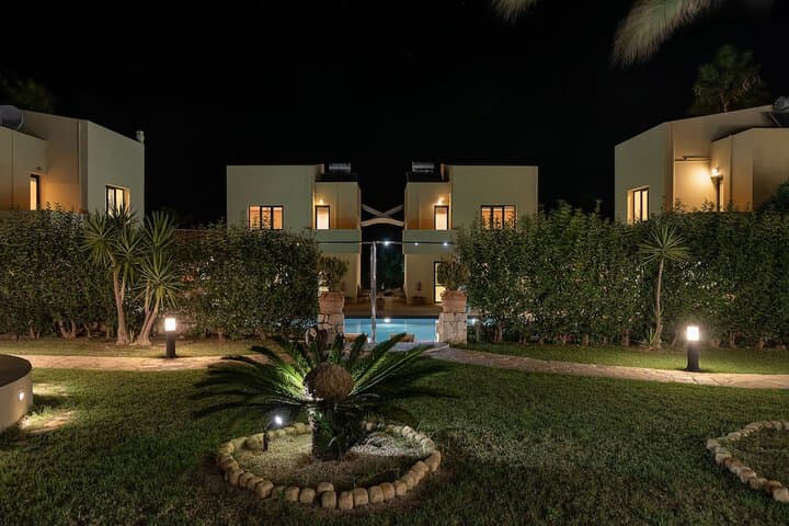 Daphnis Villas photo 4
