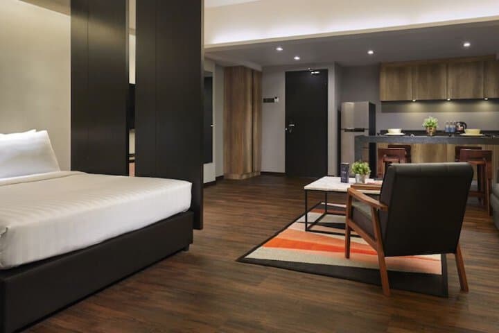 Tropics Eight Suites photo 4