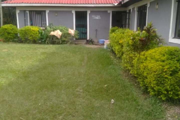 Eddys Resort photo 1