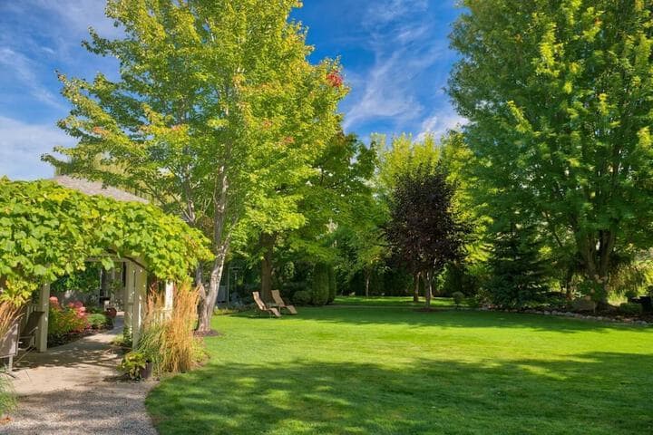 Munson Mountain Estates photo 2