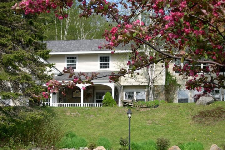 West Dover destination view