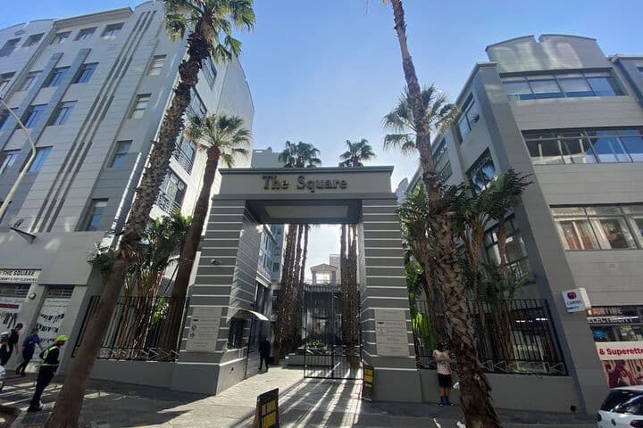 Urban Oasis at the Square photo 2