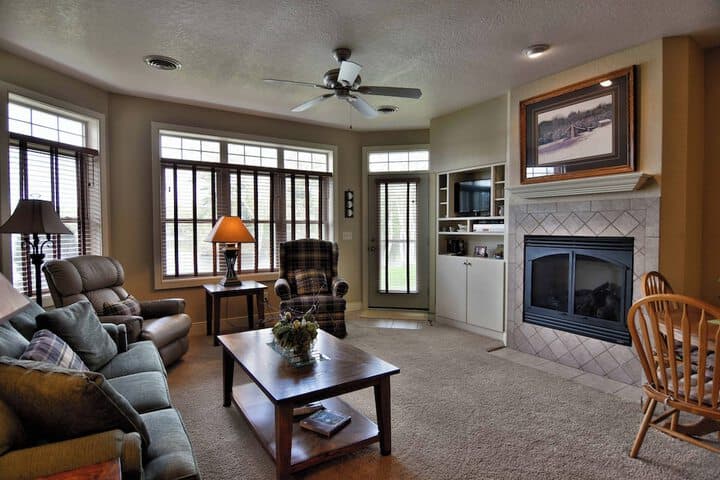 Unit 411a 1 BD / 1 BA Condo photo 5