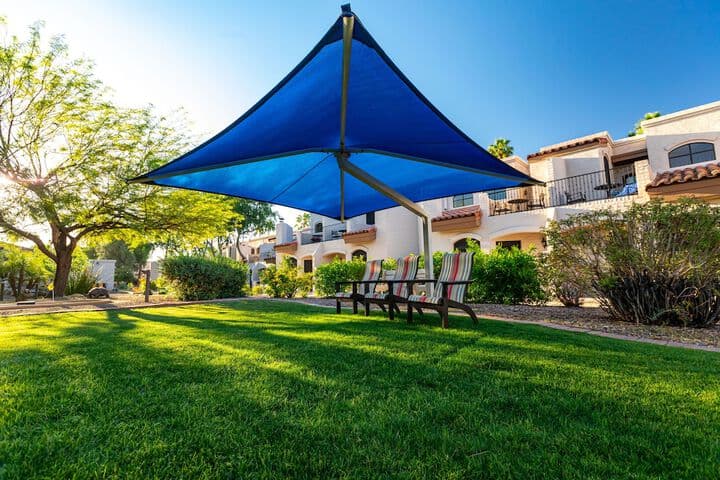 Scottsdale Camelback Resort photo 2