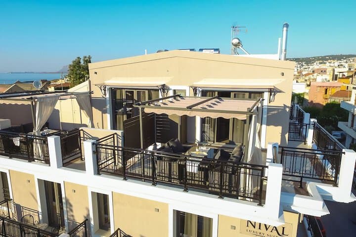 Nival Luxury Suites photo 2