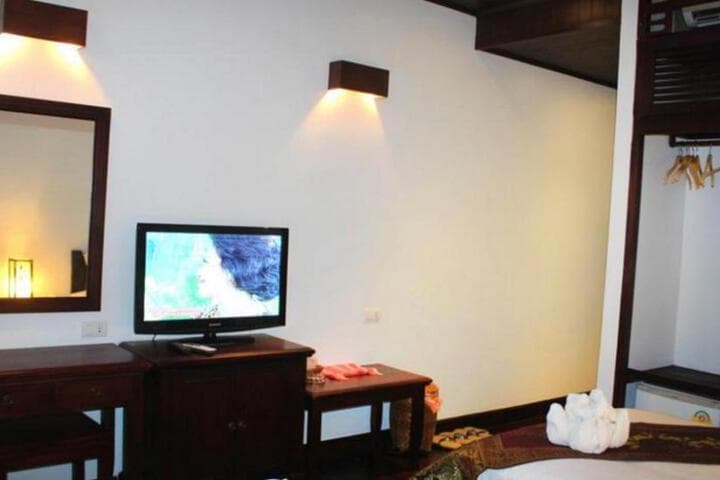Capital Hotel photo 3