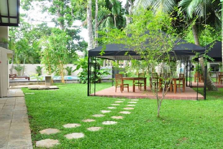 Pothupitiya Beach destination view