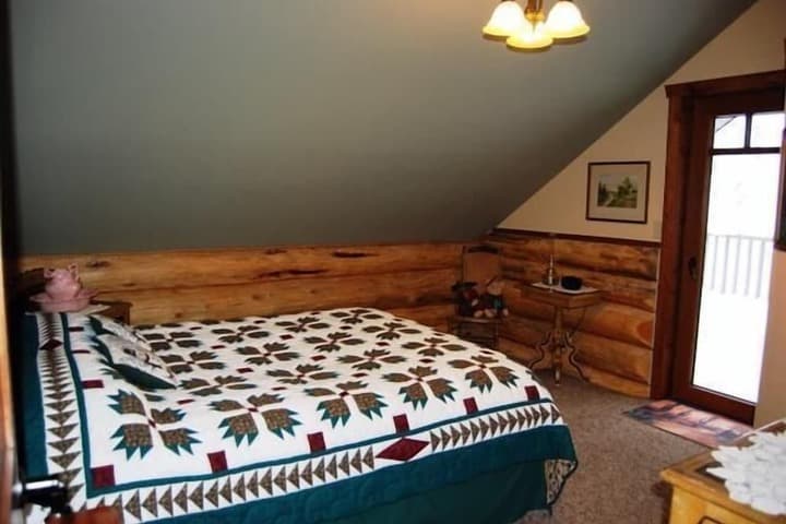 Kowal Ski Cabin by Apex Accommodations photo 5