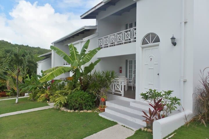 Dickenson Bay Cottages photo 3