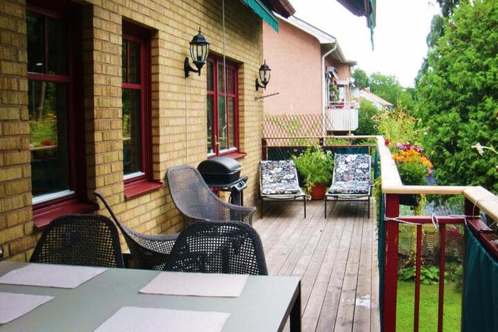At Home Bed & Breakfast photo 3