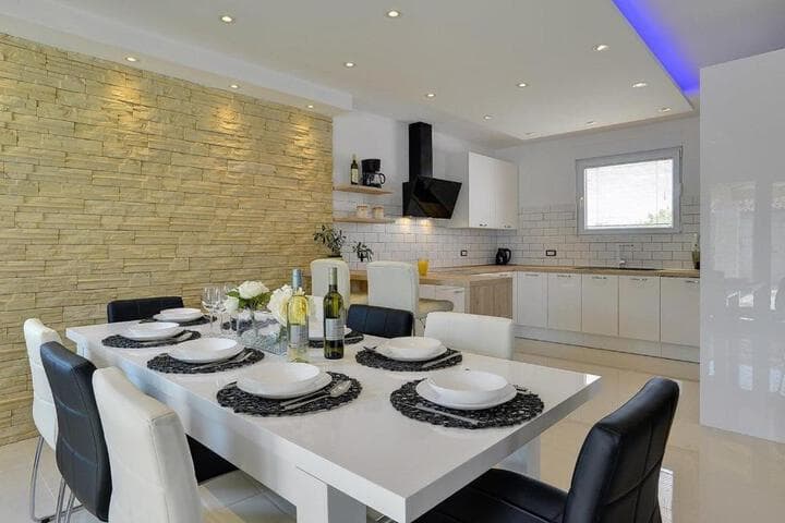 Villa Zeus photo 3