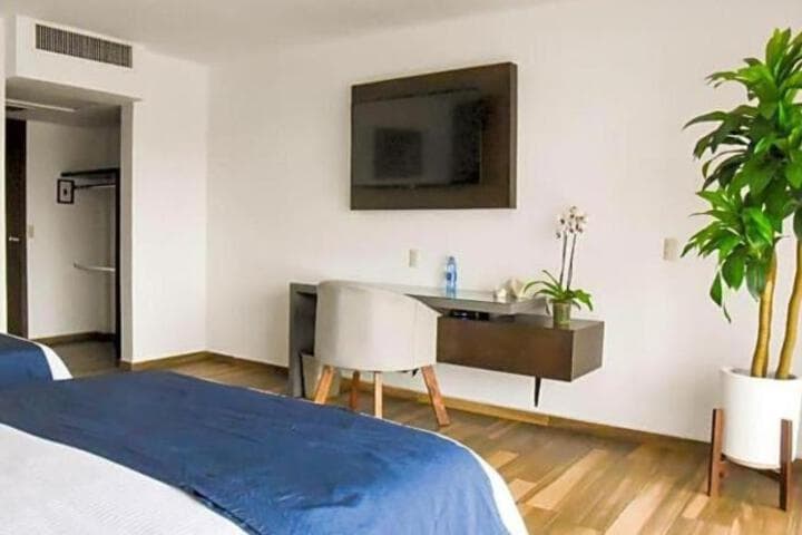 Hotel Portonovo Plaza Expo photo 2