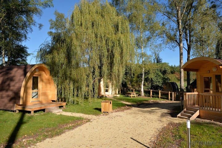 Saint-Leger-des-Vignes destination view