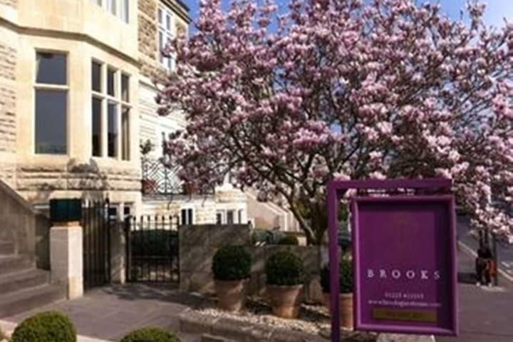 Brooks Guesthouse photo 4