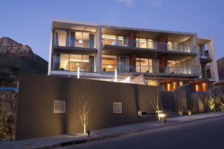 POD Camps Bay photo 4