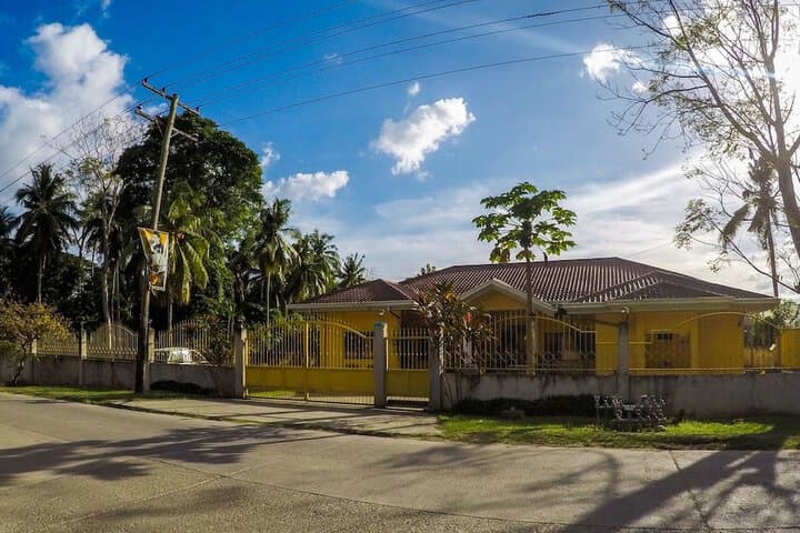 The Yellow House photo 1