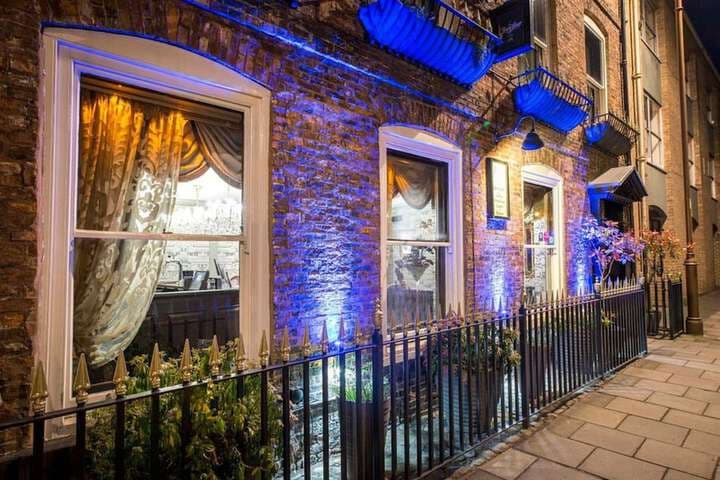 OYO The Townhouse photo 4