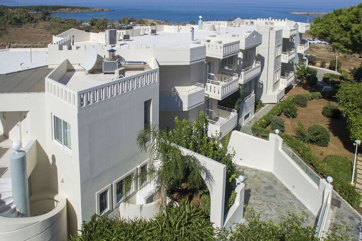 Kedrissos Hotel Apartments photo 3