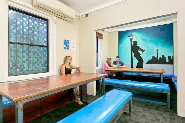 Funk House Backpackers photo 4