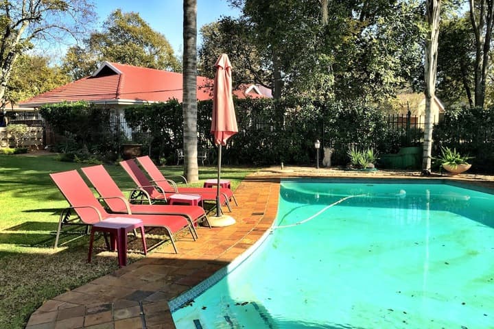 MacGregors Guest House photo 2